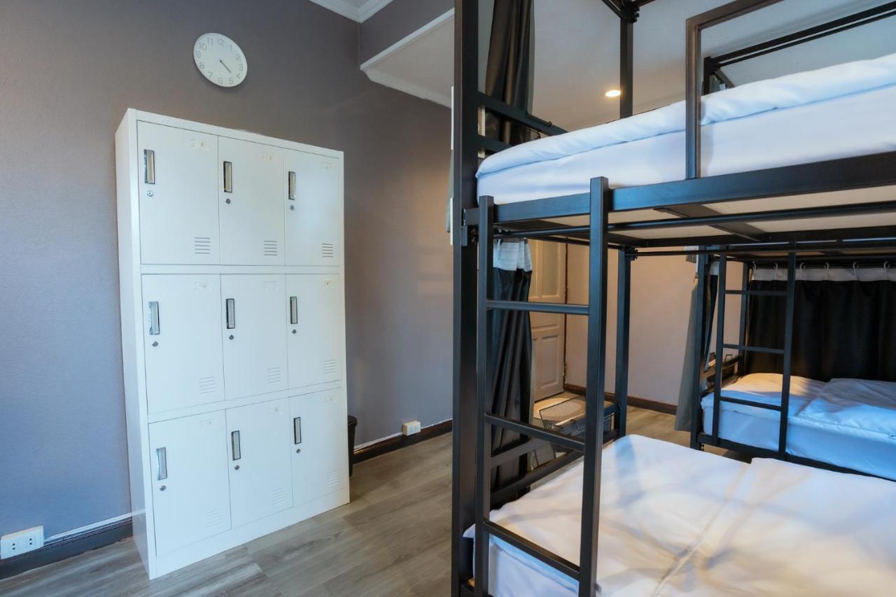 420 Hostel - Ekkamai Buds & Beds Bangkok Dış mekan fotoğraf