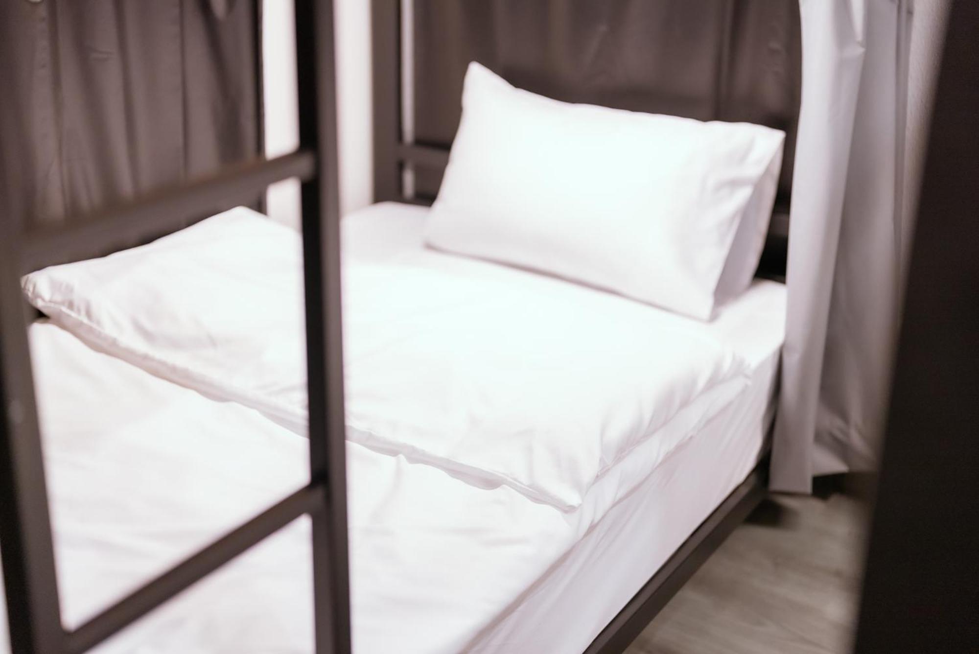 420 Hostel - Ekkamai Buds & Beds Bangkok Dış mekan fotoğraf