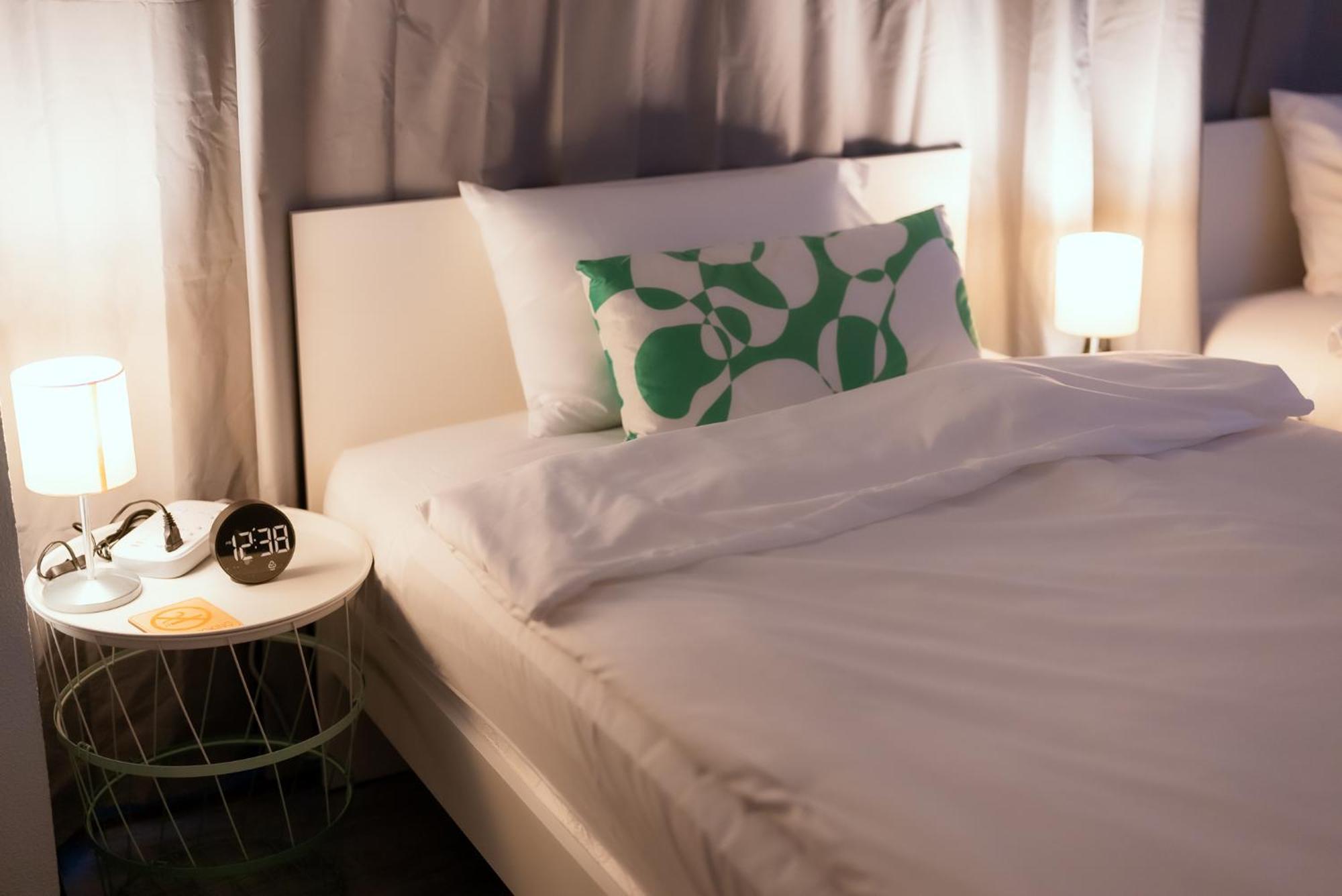 420 Hostel - Ekkamai Buds & Beds Bangkok Dış mekan fotoğraf