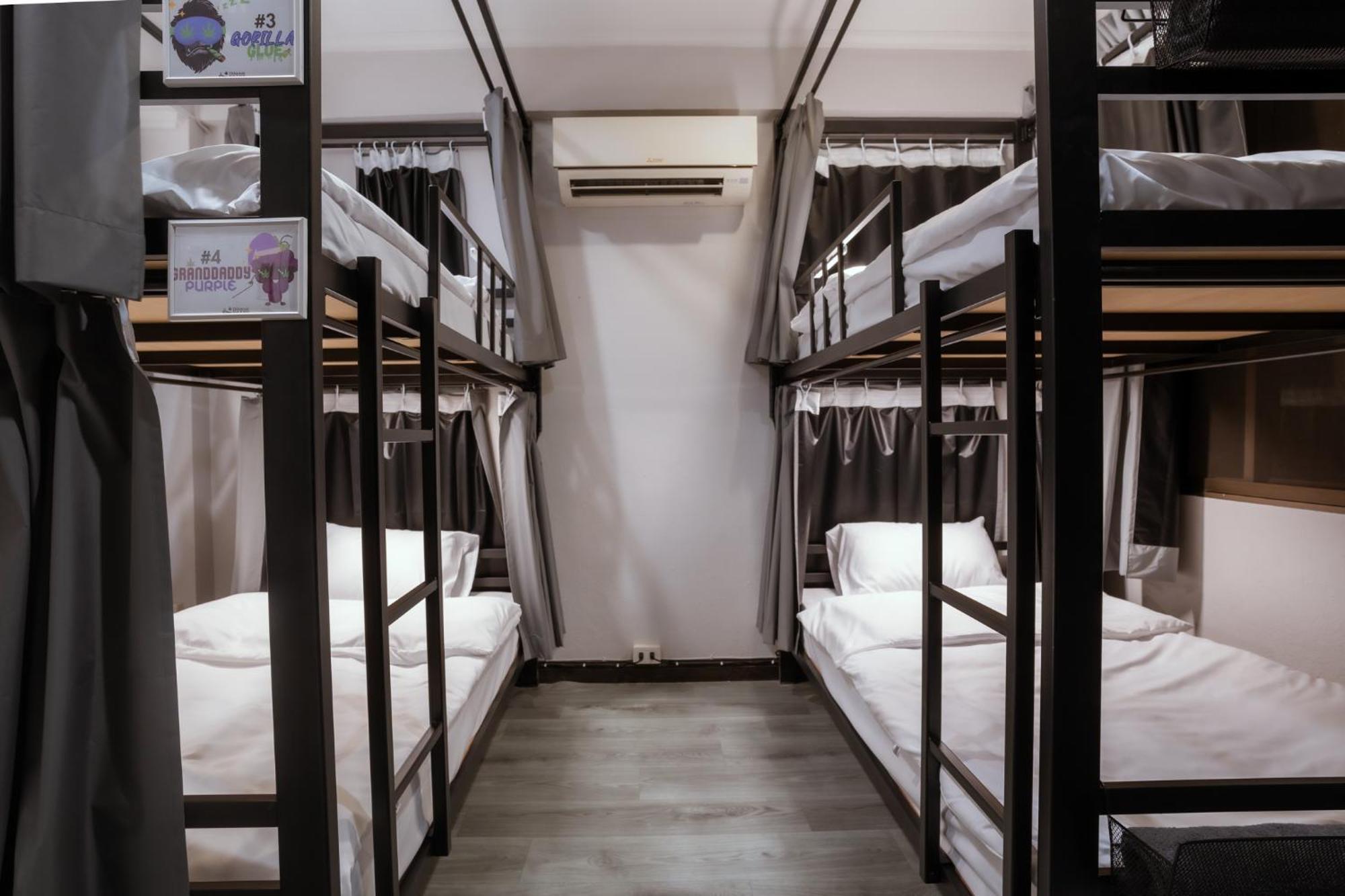 420 Hostel - Ekkamai Buds & Beds Bangkok Dış mekan fotoğraf